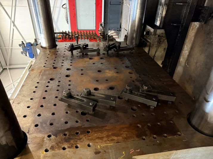 2003 Cincinnati Milacron MM1100